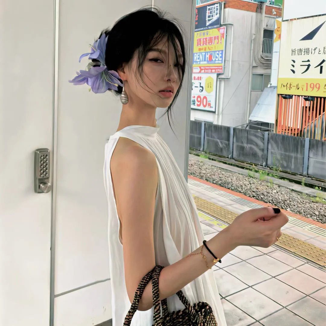 轻井泽夫人海报